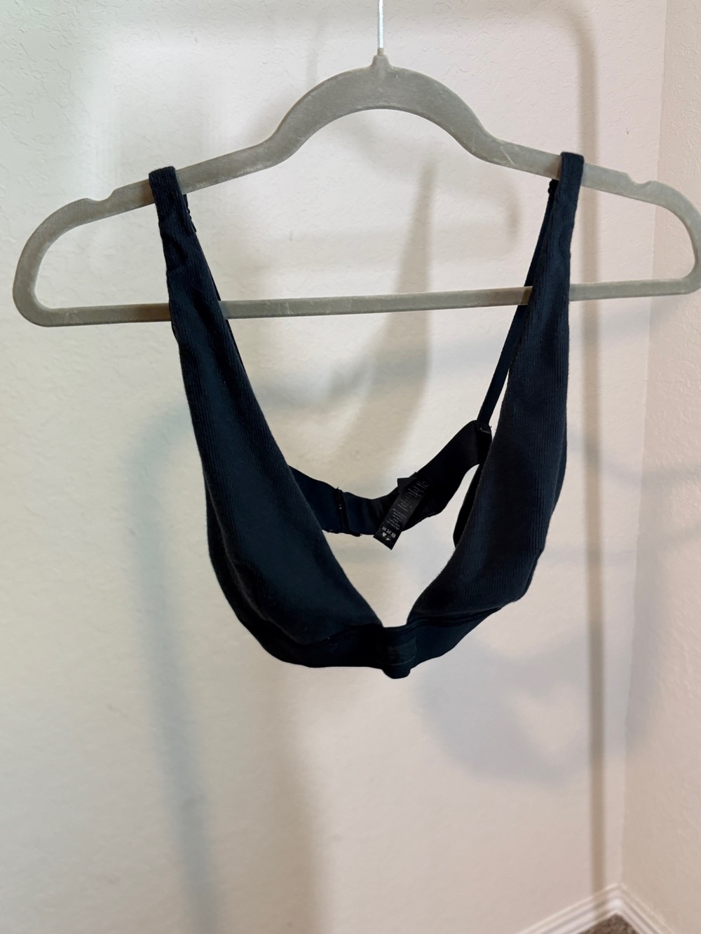 SKIMS Black Triangle Wireless Bralette